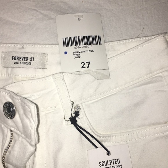 Brand New high waisted white jeans - Picture 3 of 3